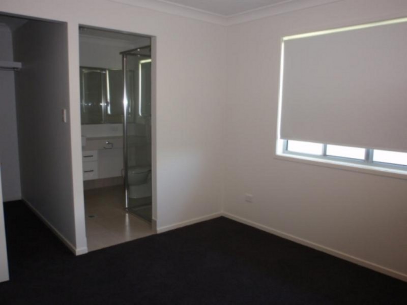 30 Kassidy Drive, Emerald QLD 4720