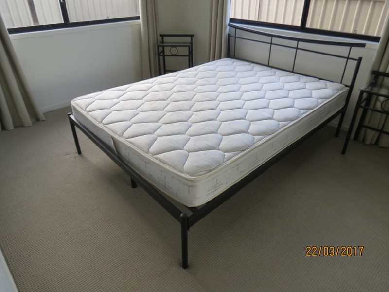 1/17 Charlton Street, Emerald QLD 4720