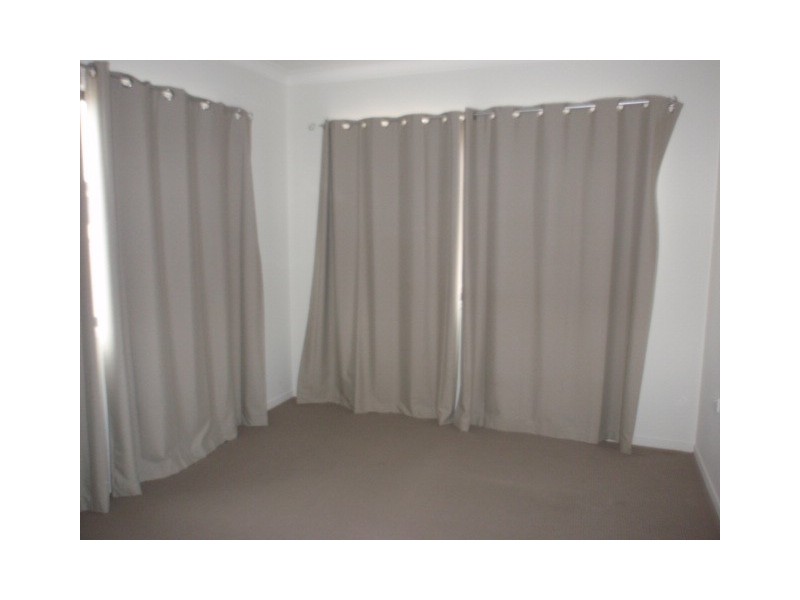 1/17 Charlton Street, Emerald QLD 4720