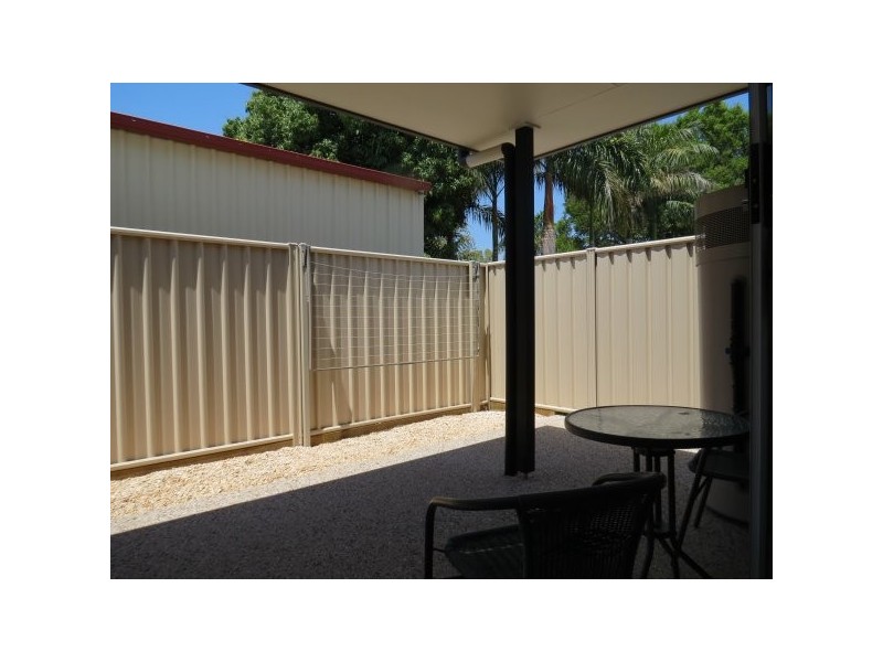 7/18 Theresa Street, Emerald QLD 4720