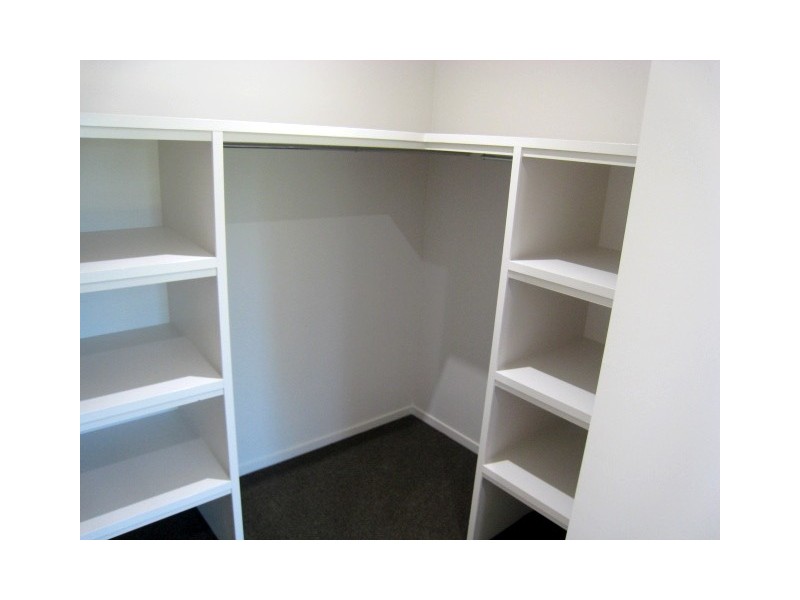64 Gladstone Street, Emerald QLD 4720