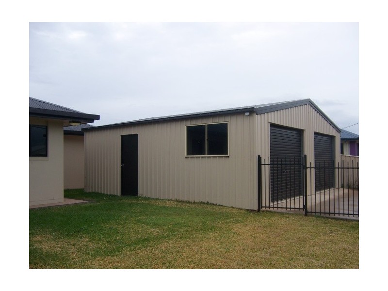 2 Joel Ernest Drive, Emerald QLD 4720