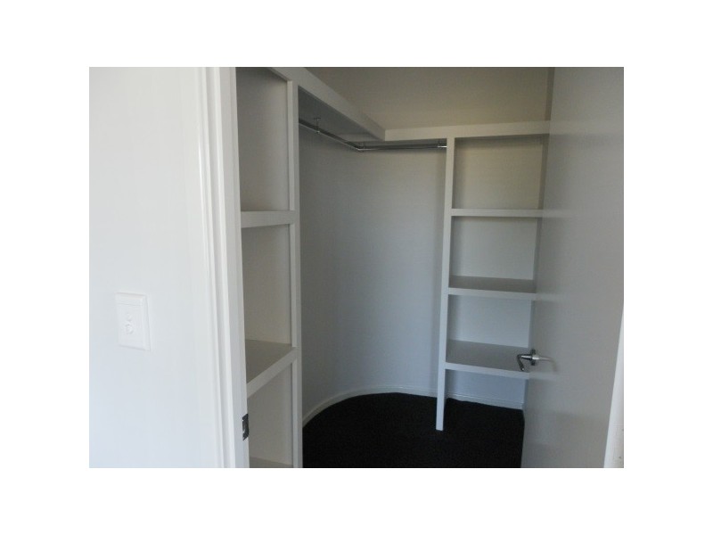 Villa 8 ‘The Vybe’   20-24 Mooney Crescent, Emerald QLD 4720