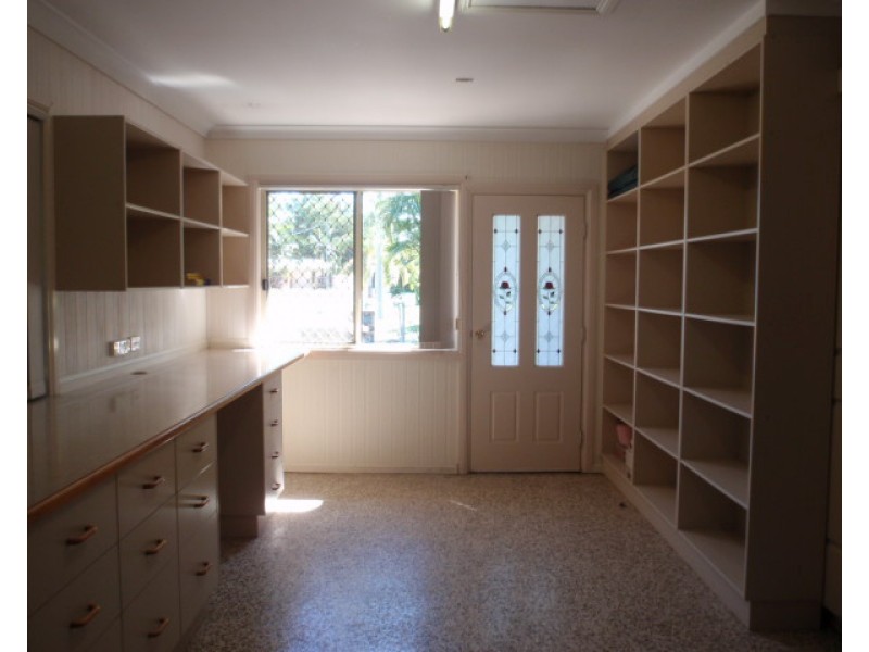 6 Rivoli Street, Emerald QLD 4720