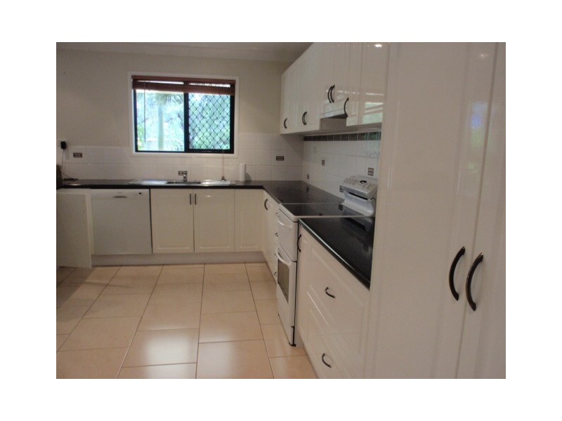 41 SLACK DRIVE, Emerald QLD 4720