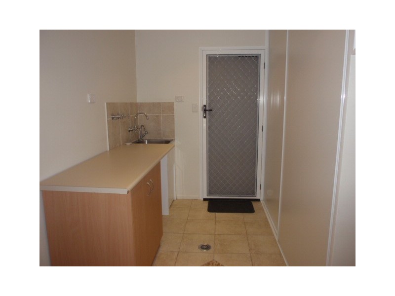 41 SLACK DRIVE, Emerald QLD 4720