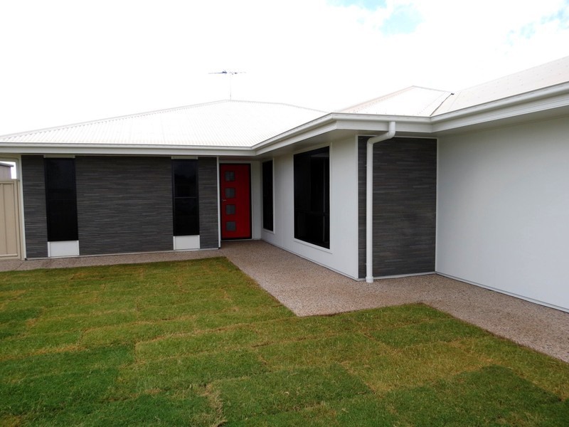 5 Ascot Court, Emerald QLD 4720