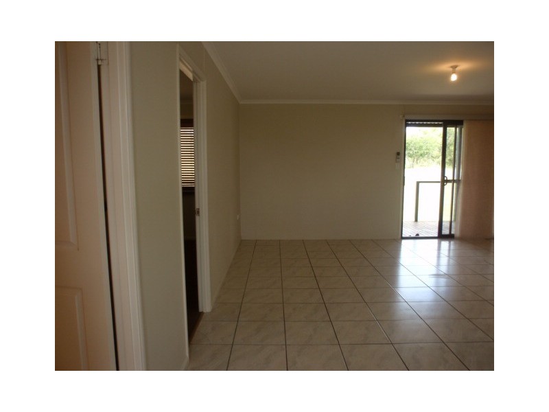 17 BURNS STREET, Capella QLD 4723