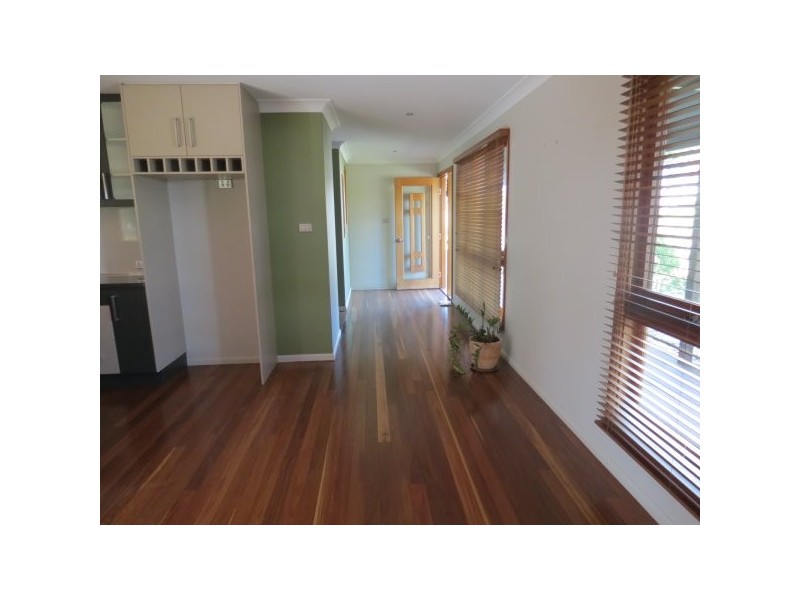 38 Andrews Road, Emerald QLD 4720