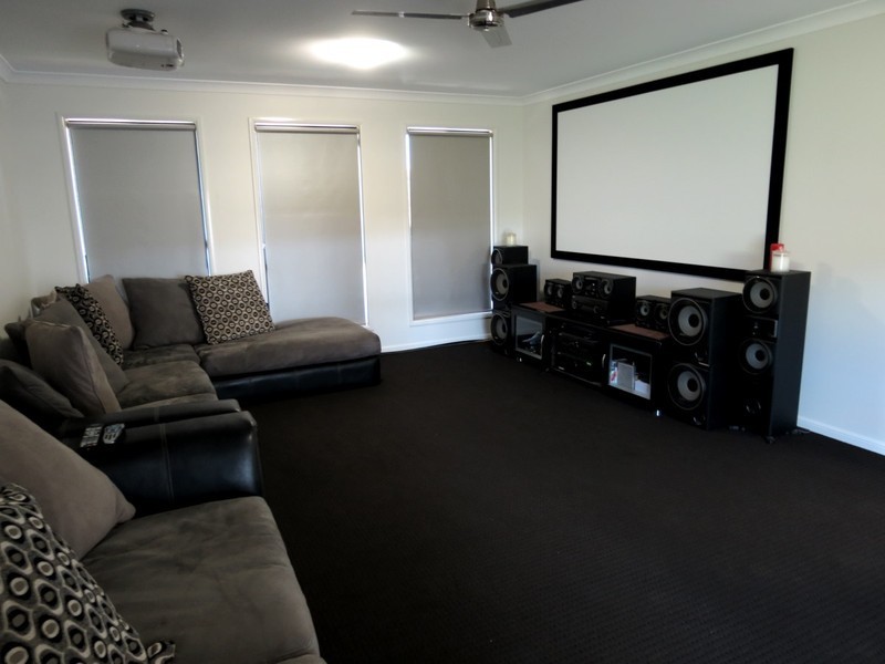 26 Lakeside Drive, Emerald QLD 4720