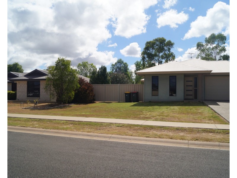 41 Blue Gum Drive, Emerald QLD 4720