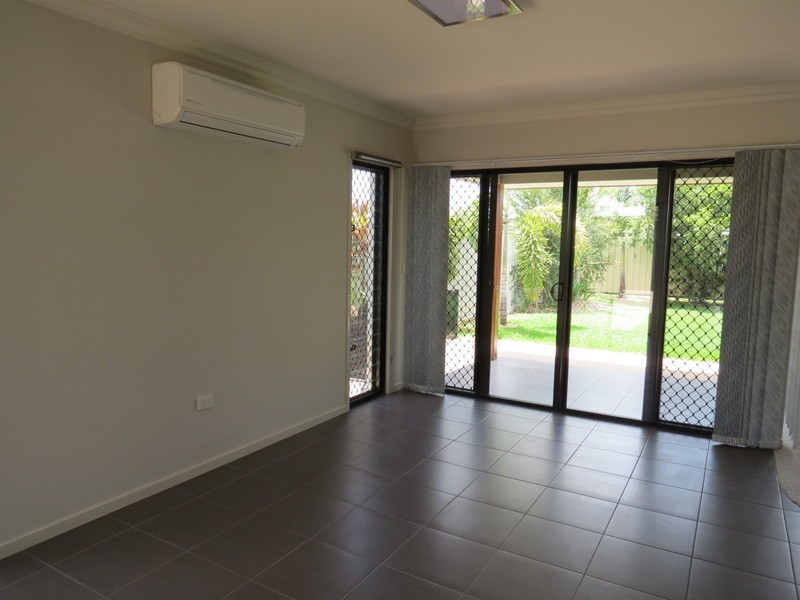 1/6 Desgrand Street, Emerald QLD 4720