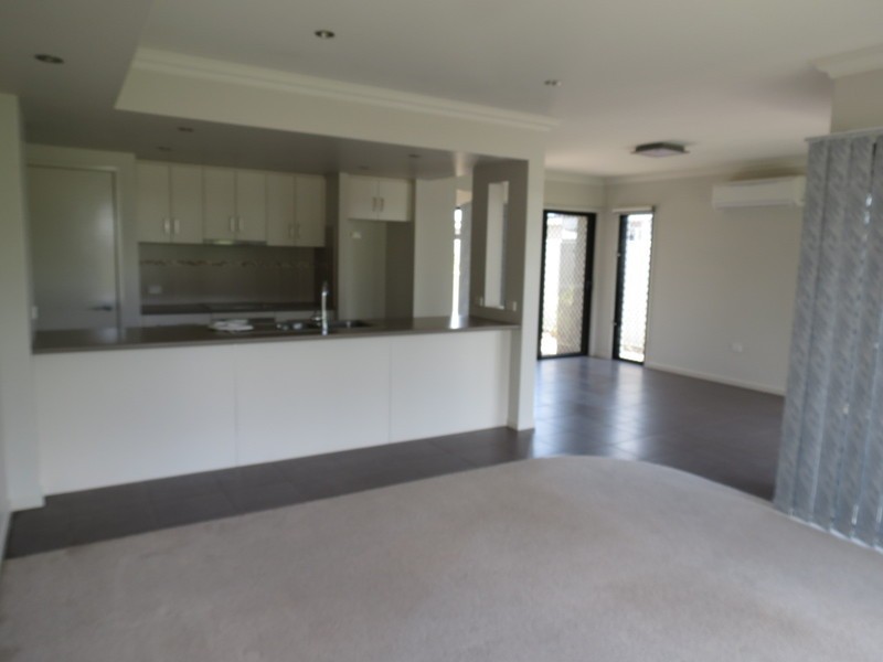 1/6 Desgrand Street, Emerald QLD 4720