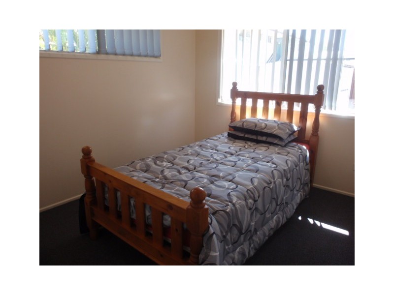 1/25 Campbell Street, Emerald QLD 4720