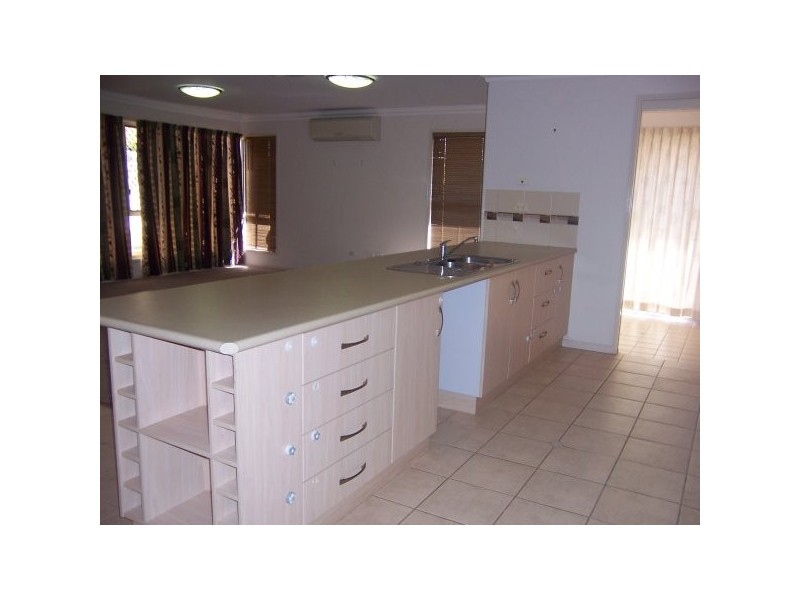 4 Callaghan street, Emerald QLD 4720