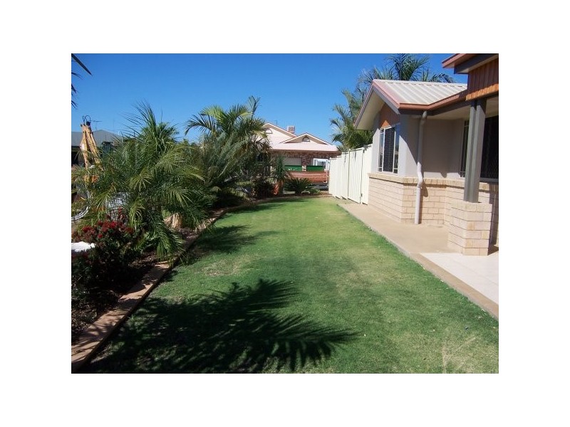 4 Callaghan street, Emerald QLD 4720