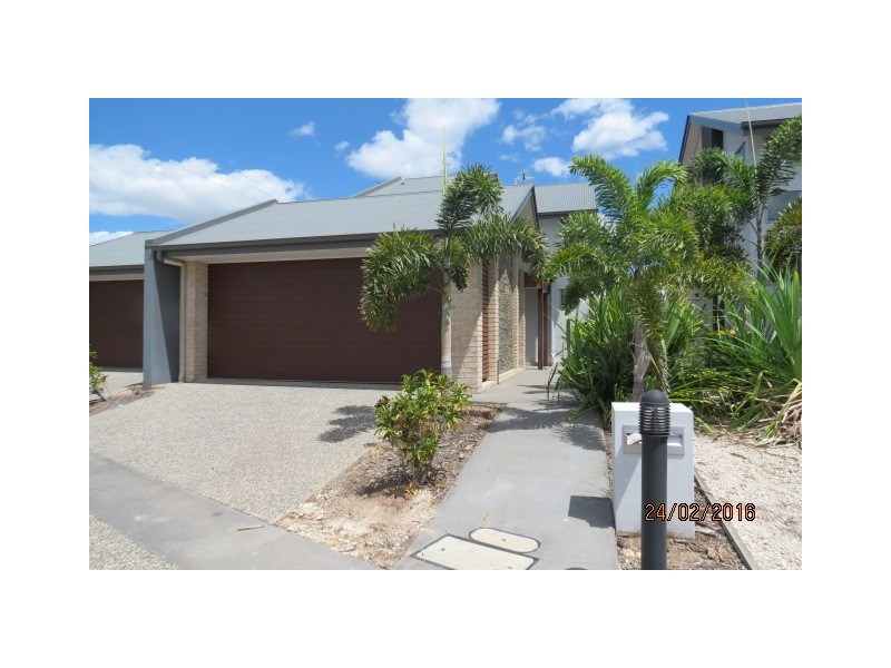 7/20-24 Mooney Crescent “The Vybe”, Emerald QLD 4720