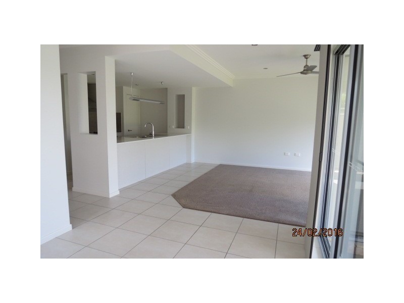 7/20-24 Mooney Crescent “The Vybe”, Emerald QLD 4720