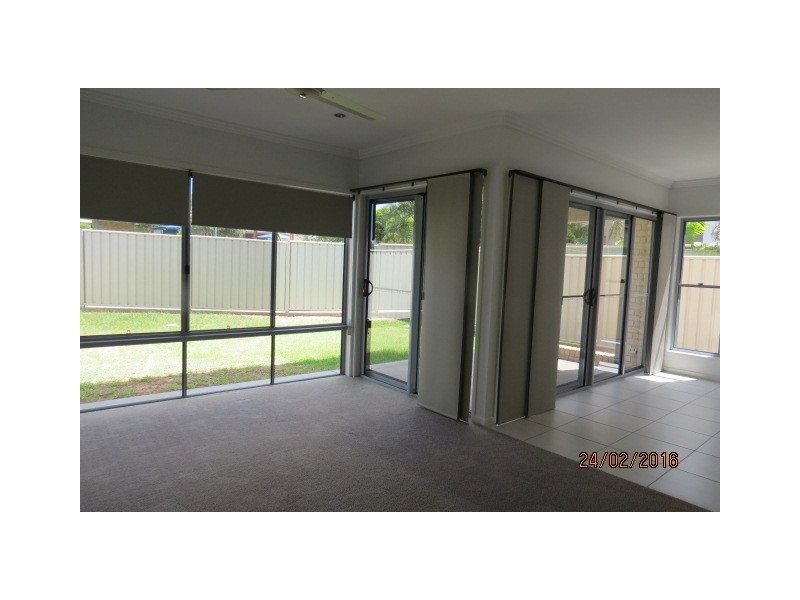 7/20-24 Mooney Crescent “The Vybe”, Emerald QLD 4720