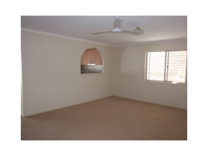 1 Wilby Place, Emerald QLD 4720
