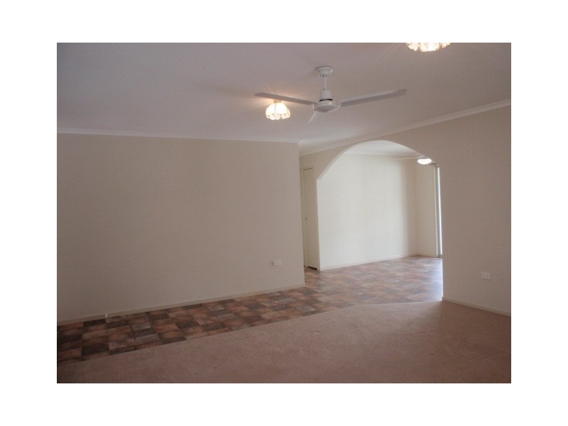 1 Wilby Place, Emerald QLD 4720