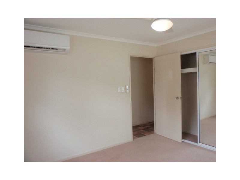 1 Wilby Place, Emerald QLD 4720