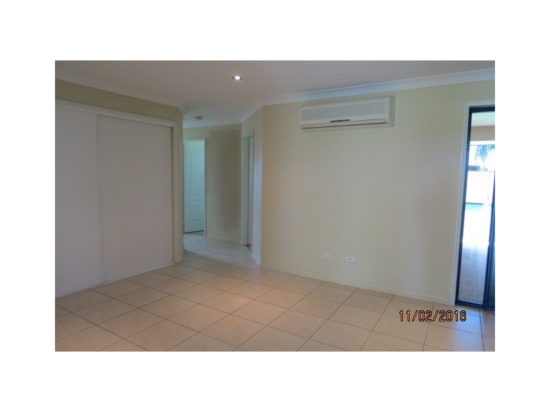 39 Park Avenue, Emerald QLD 4720