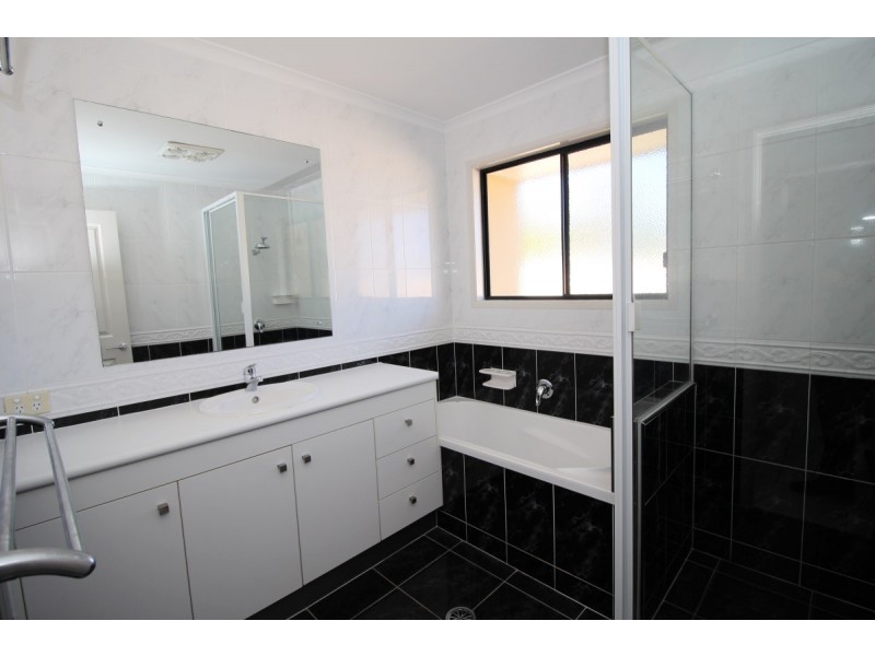 Emerald QLD 4720