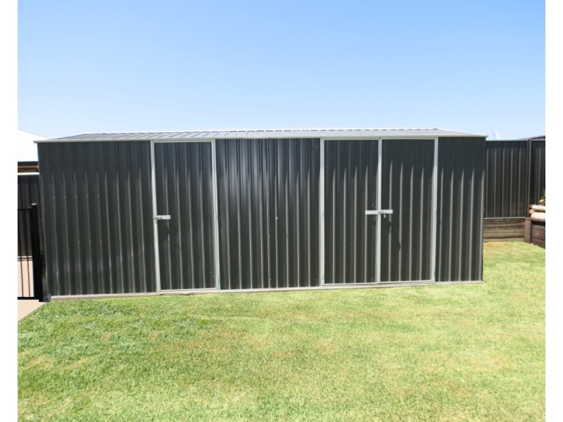 8 Sandown Street, Emerald QLD 4720