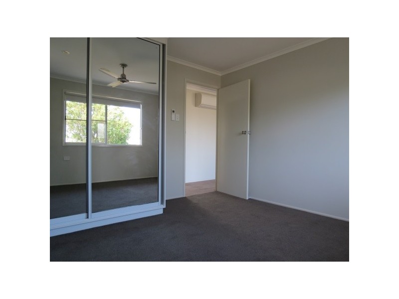 3/20 White Street, Emerald QLD 4720