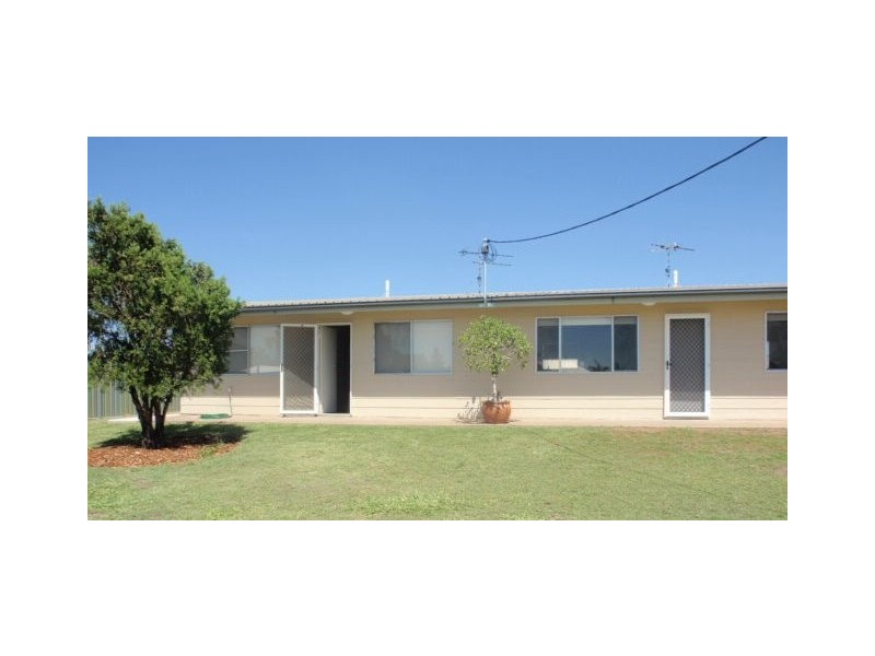 3/20 White Street, Emerald QLD 4720