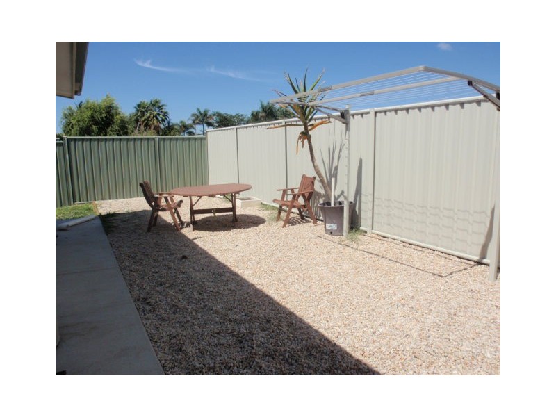 3/20 White Street, Emerald QLD 4720