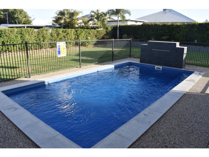 15 Morgan Place, Emerald QLD 4720