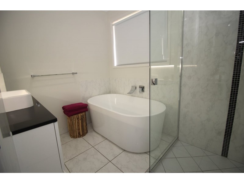 Emerald QLD 4720