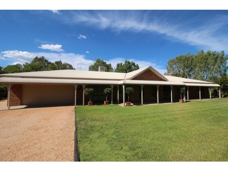 22 Akubra Drive, Emerald QLD 4720