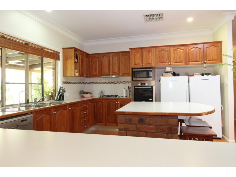 22 Akubra Drive, Emerald QLD 4720
