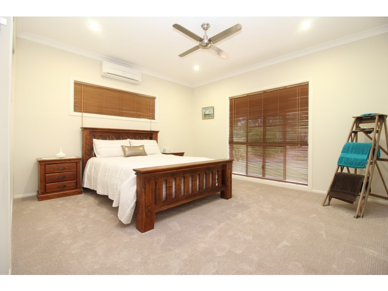 22 Akubra Drive, Emerald QLD 4720