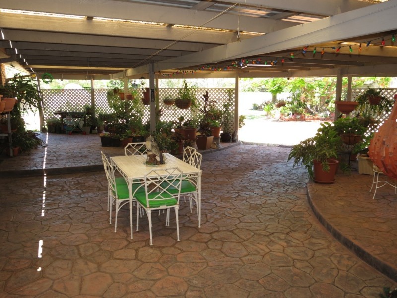 37 Slack Drive, Emerald QLD 4720