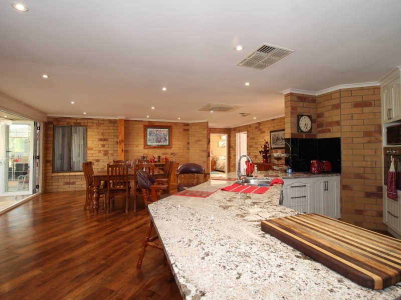 Emerald QLD 4720