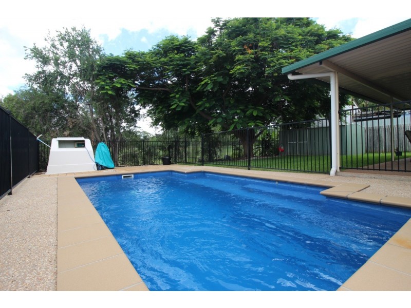 70 Crinum Crescent, Emerald QLD 4720