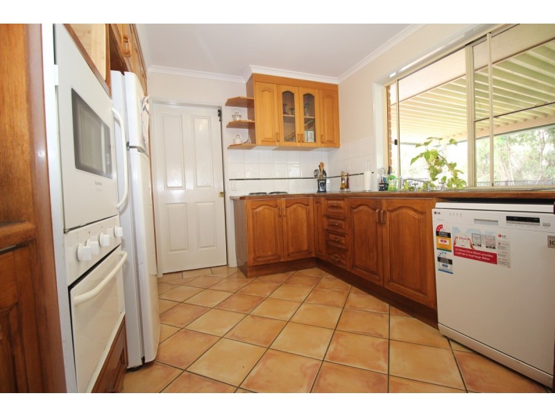 70 Crinum Crescent, Emerald QLD 4720