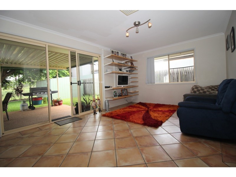 70 Crinum Crescent, Emerald QLD 4720