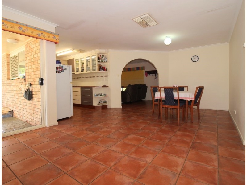 72 Gray Street, Emerald QLD 4720
