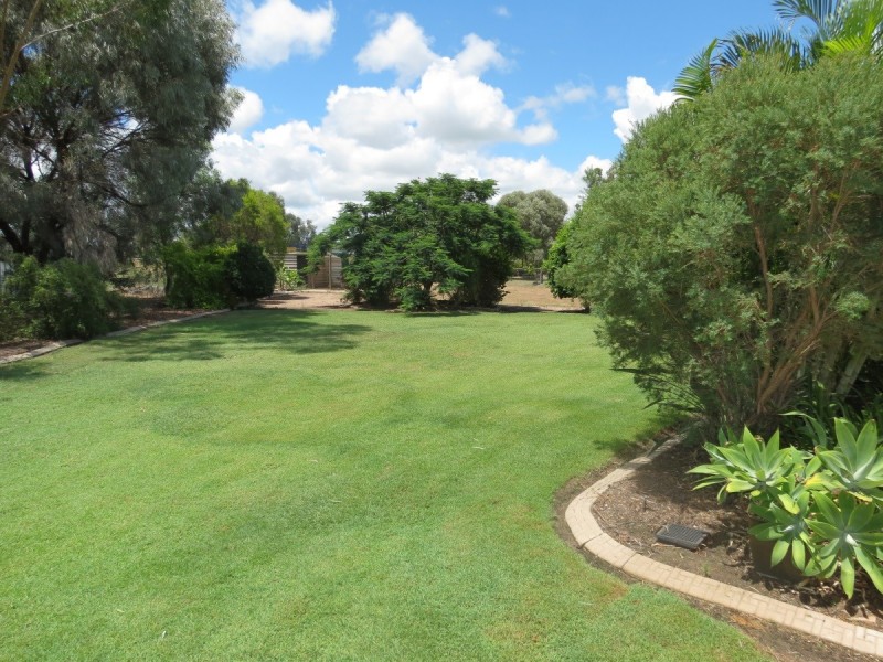 1 Akubra Drive, Emerald QLD 4720