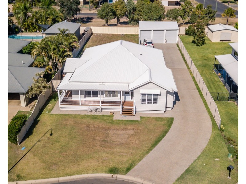 29 Carrington Place, Emerald QLD 4720