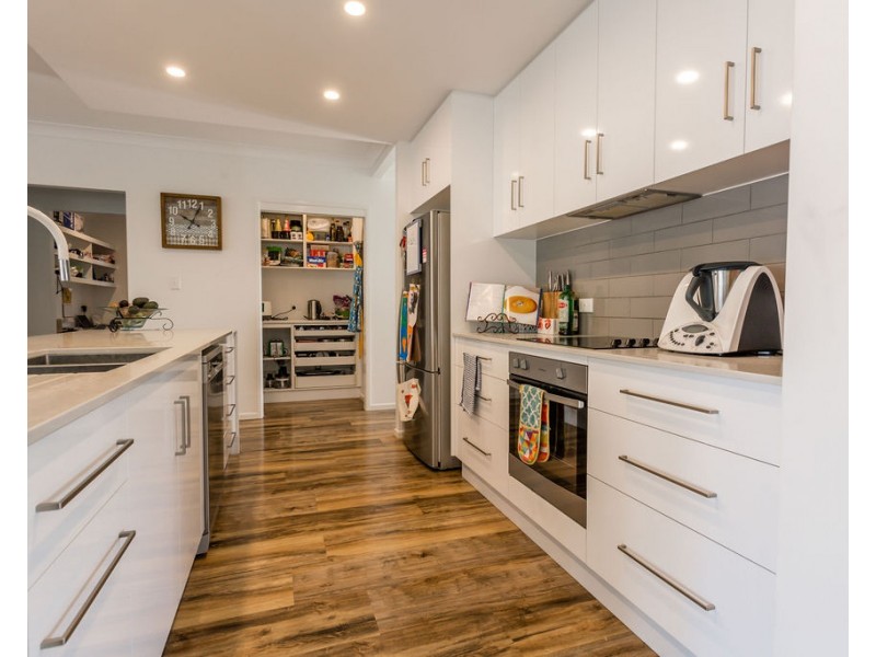 29 Carrington Place, Emerald QLD 4720