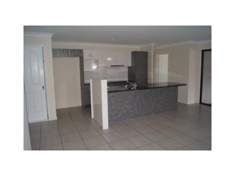 43 Newman Dr, Emerald QLD 4720