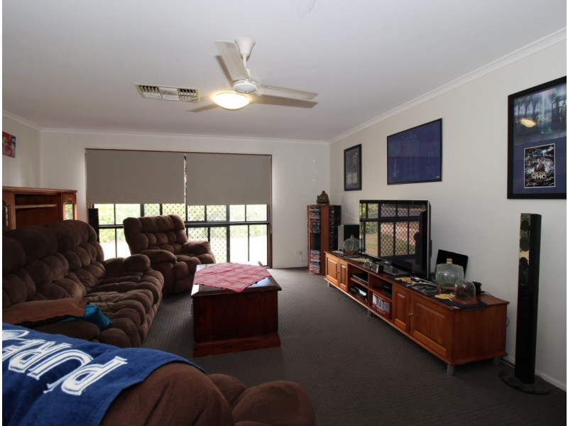 111 Harris Street, Emerald QLD 4720