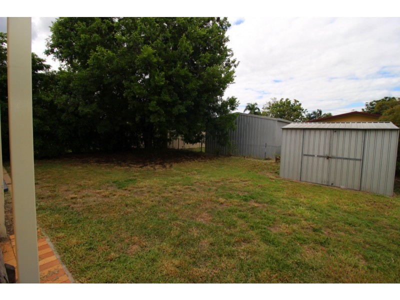 111 Harris Street, Emerald QLD 4720