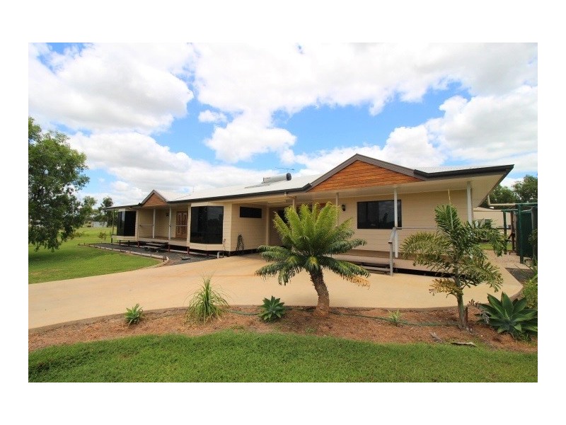 4 Kettle Street, Capella QLD 4723